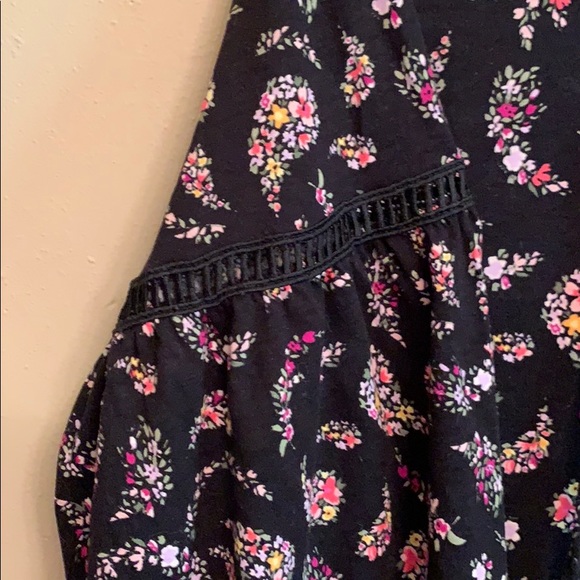 Old Navy Black Boho top with Pink pattern - Picture 2 of 6